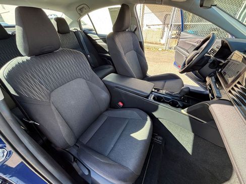Used 2025 Toyota Camry LE image 36
