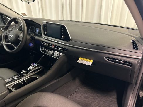 Used 2022 Hyundai Sonata SE image 17