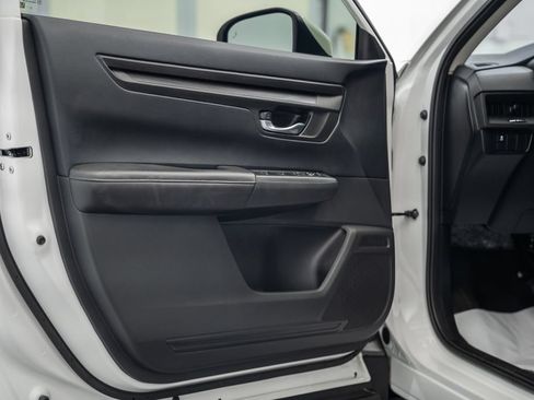 Used 2025 Honda CR-V EX image 37