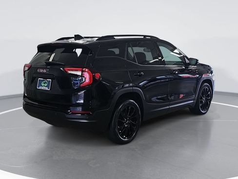 Used 2024 GMC Terrain SLT w/ Elevation Edition AWD/4WD image 3