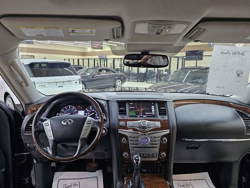 Used 2018 INFINITI QX80 2WD w/ Driver Assistance Package image 29