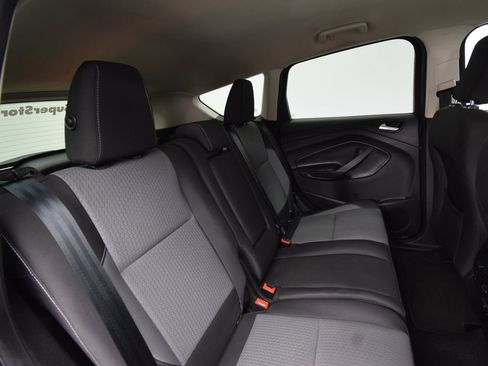 Used 2019 Ford Escape SE image 23