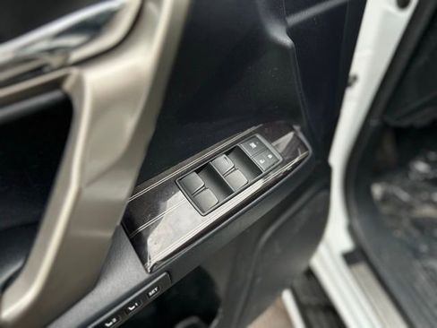 Used 2021 Lexus GX 460 Premium image 13