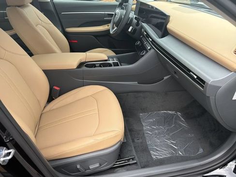 New 2026 Hyundai Sonata Limited FWD image 15