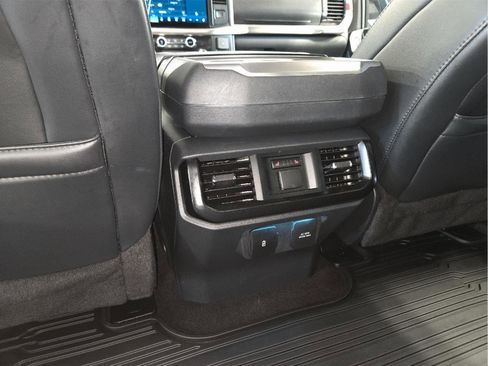 Used 2023 Ford F150 Raptor w/ Raptor Carbon Fiber Package AWD/4WD image 32