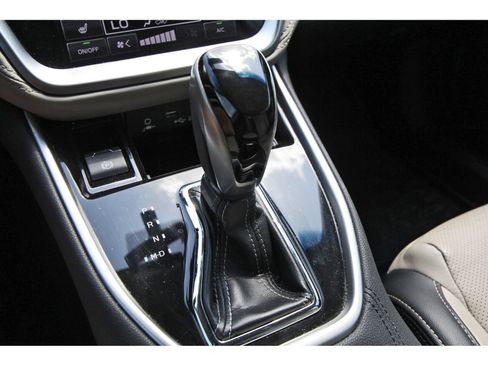 Used 2021 Subaru Outback Limited AWD/4WD image 24