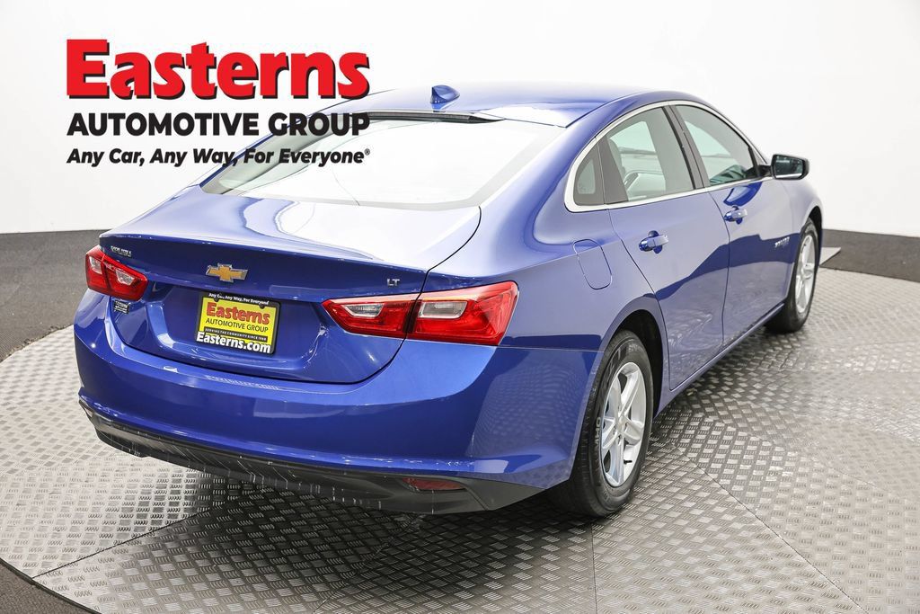 Used 2023 Chevrolet Malibu LT FWD image 5
