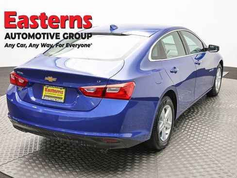 Used 2023 Chevrolet Malibu LT FWD image 5