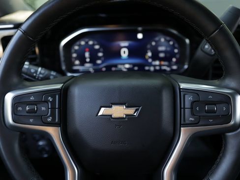 Used 2023 Chevrolet Silverado 1500 LT AWD/4WD image 11