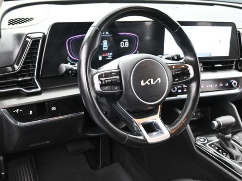 Used 2024 Kia Sportage EX FWD image 13