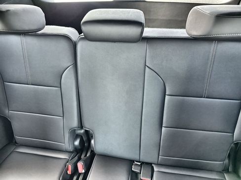 New 2026 GMC Acadia Elevation w/ Elevation Premium Package image 18