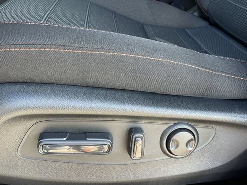 Used 2025 Honda CR-V Sport image 27