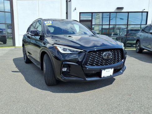 Used 2023 INFINITI QX50 Sport AWD/4WD image 3