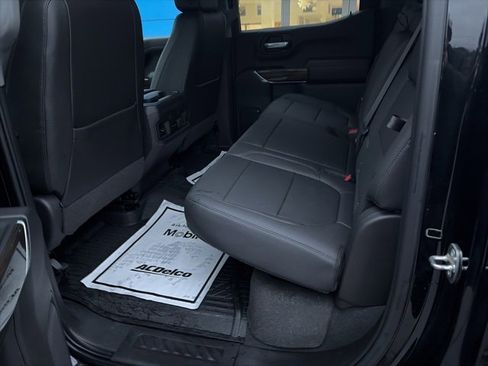 Used 2022 Chevrolet Silverado 1500 LT Trail Boss w/ LT Trail Boss Premium Package image 10