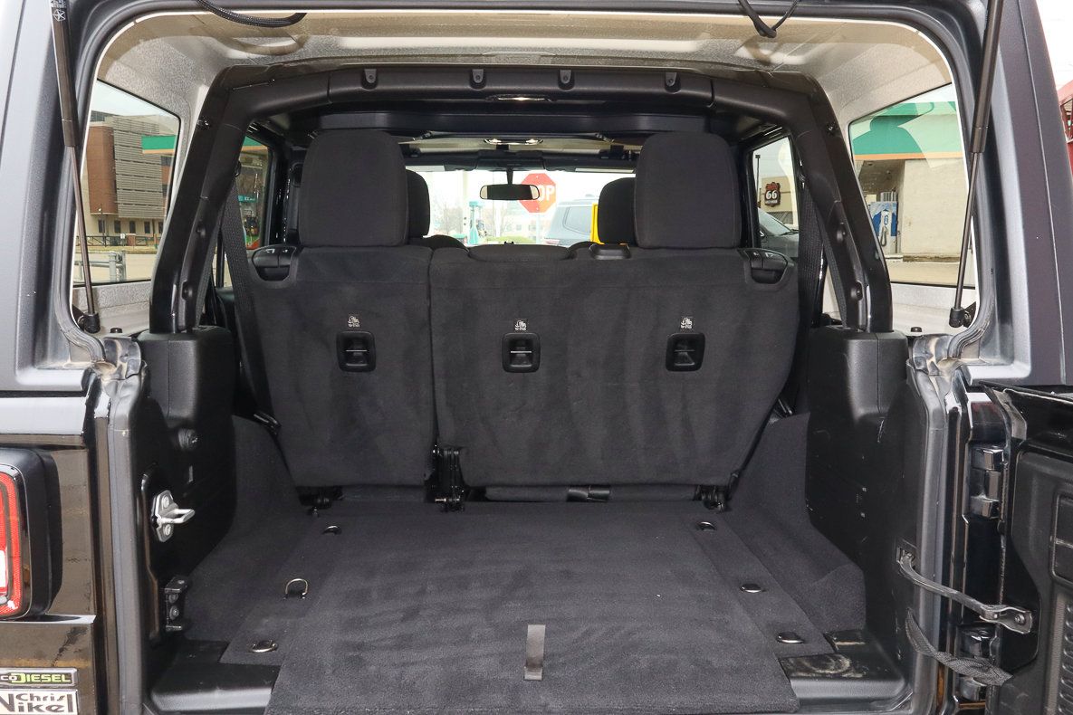 Used 2021 Jeep Wrangler Unlimited Sport AWD/4WD image 10
