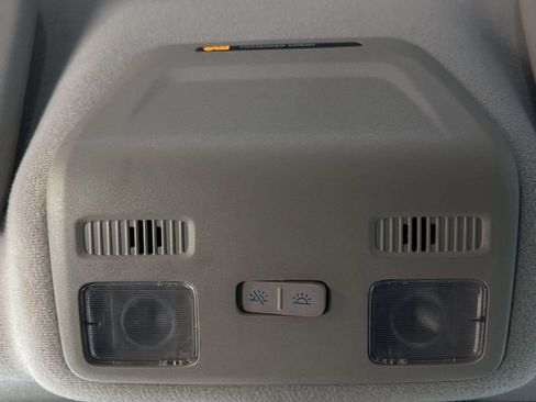 Used 2021 Ford Transit 250 Medium Roof RWD image 21
