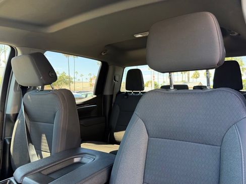 Used 2025 Chevrolet Silverado 1500 LT RWD image 13