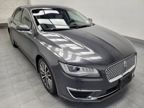 Used 2017 Lincoln MKZ Premiere AWD/4WD image 13