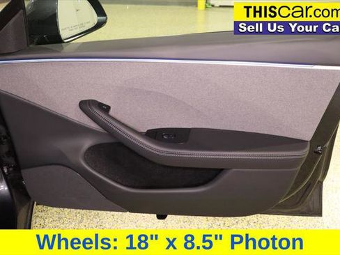 Used 2025 Tesla Model 3 Long Range image 28