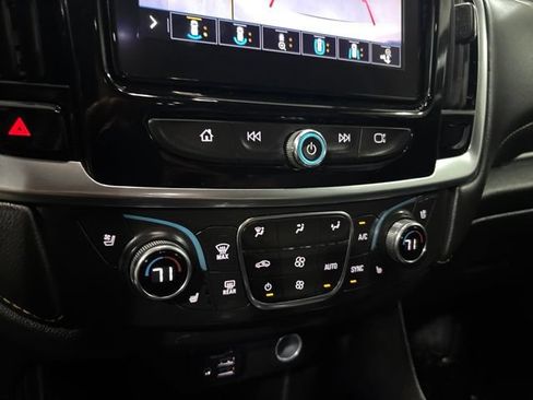 Used 2021 Chevrolet Traverse Premier w/ Redline Edition AWD/4WD image 29
