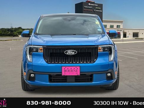 Used 2025 Ford Maverick Lobo AWD/4WD image 9