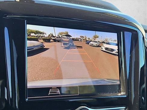 Used 2020 Chevrolet Traverse LS FWD image 19