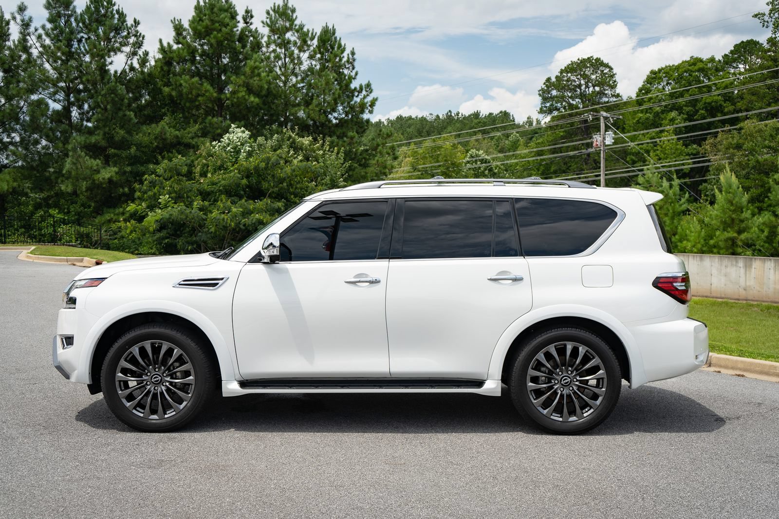 Used 2024 Nissan Armada Platinum w/ Cargo Package RWD image 5