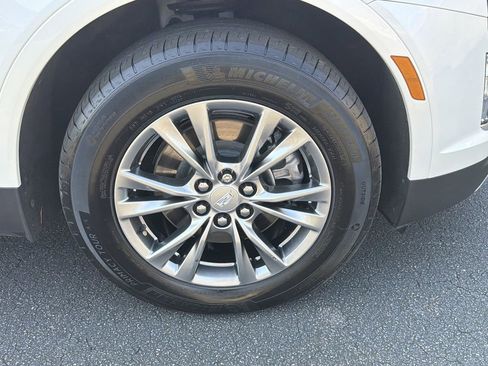 Used 2023 Cadillac XT5 Premium Luxury image 12