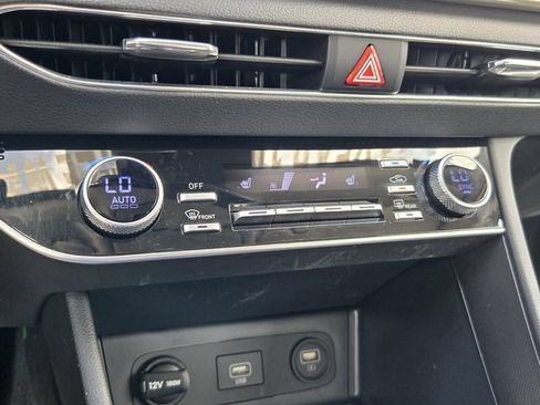 Used 2023 Hyundai Sonata SEL w/ Preferred Accessory Package FWD image 16