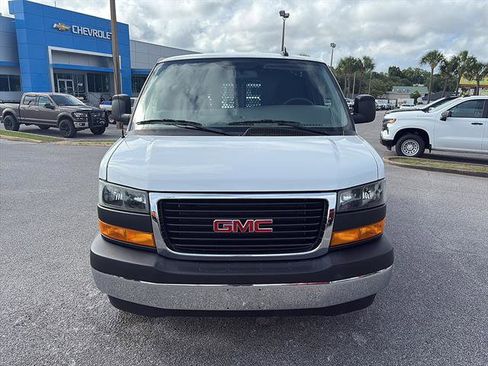 Used 2024 GMC Savana 2500 w/ Driver Convenience Package RWD image 8