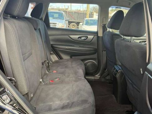 Used 2016 Nissan Rogue S image 19