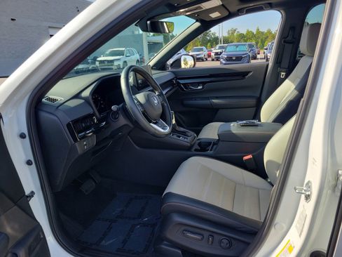 Used 2024 Honda CR-V Sport Touring image 15