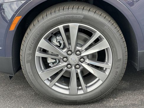 New 2025 Cadillac XT5 Premium Luxury w/ LPO, Floor Liner Package image 4