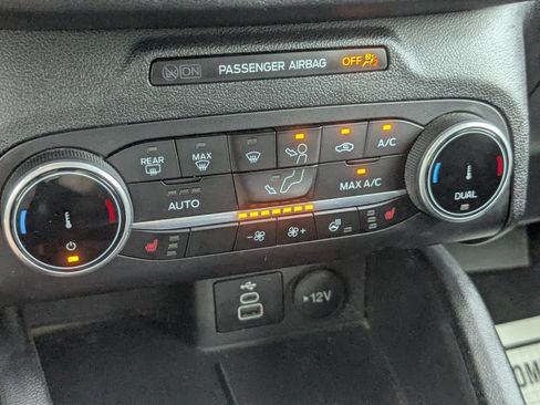 Used 2024 Ford Escape ST-Line AWD/4WD image 23