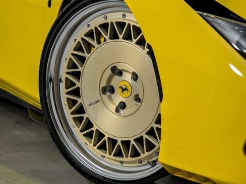 Used 2021 Ferrari F8 Tributo RWD image 4
