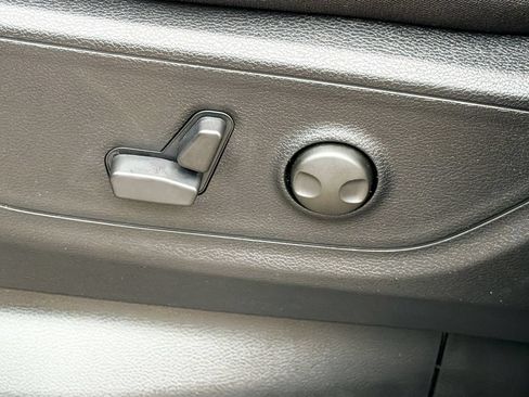 New 2026 RAM 1500 Big Horn AWD/4WD image 24