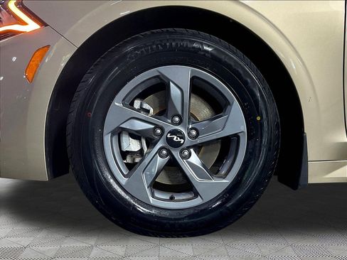 Used 2022 Kia K5 LXS FWD image 33