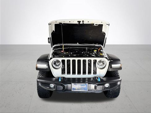 Used 2023 Jeep Wrangler Unlimited Rubicon 4xe w/ Cold Weather Group AWD/4WD image 22