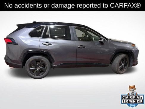 Used 2020 Toyota RAV4 XSE AWD/4WD image 3