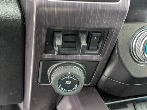 Used 2021 Ford F250 Limited image 29