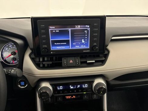 Used 2022 Toyota RAV4 XLE Premium AWD/4WD image 26