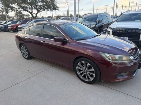 Used 2015 Honda Accord Sport image 2