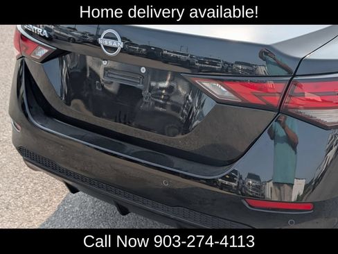 Used 2025 Nissan Sentra SV FWD image 10