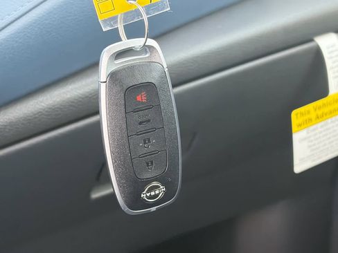 New 2025 Nissan Versa SV w/ Trunk Package image 29