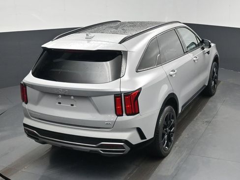 Certified 2023 Kia Sorento SX image 47