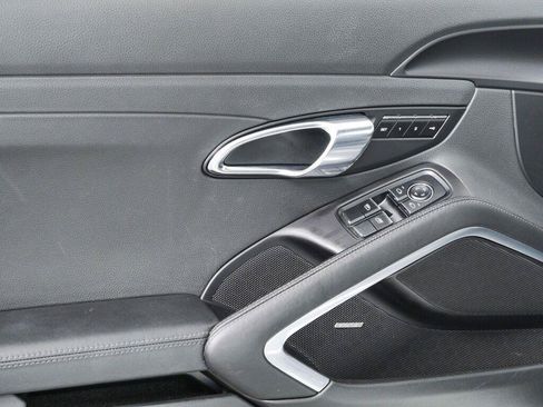 Certified 2018 Porsche 911 Carrera S RWD image 6