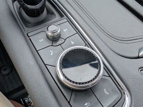 Used 2025 Cadillac XT5 Sportv w/ Technology Package image 29