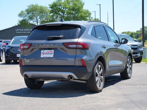 Used 2023 Ford Escape Platinum AWD/4WD image 3