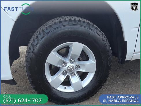 Used 2017 RAM 1500 Express image 34