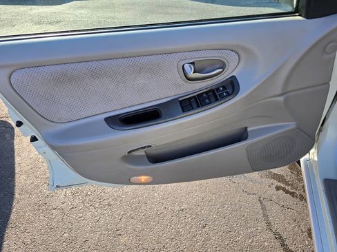 Used 2003 Nissan Maxima SE FWD image 14